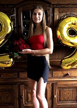 Nikol Kozmova